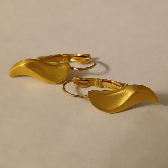 Monet Jewelry - Signed Monet Gold Tone Italian Horn Charm Clip-On Earrings